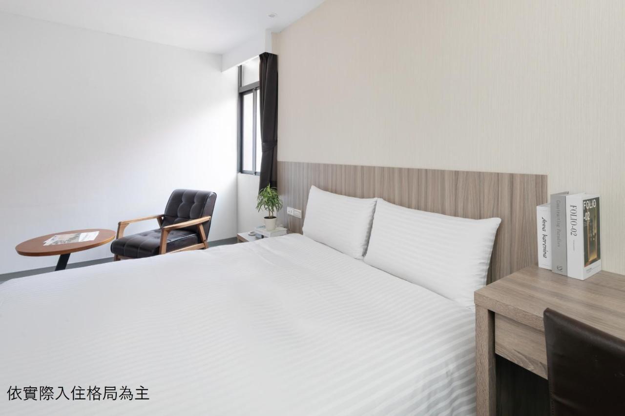 Hotel Brown - Chihkan Branch Tainan Exteriör bild