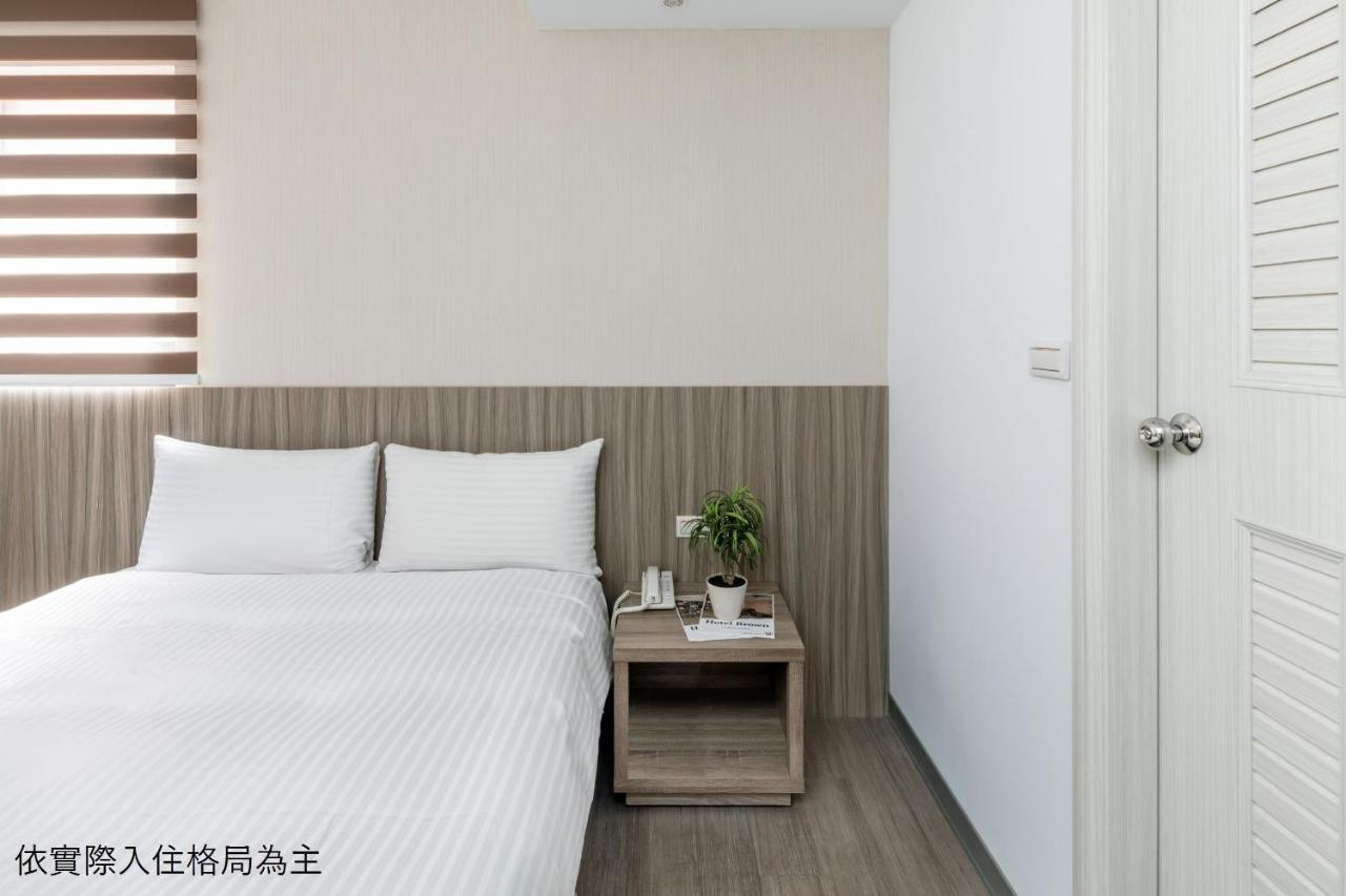 Hotel Brown - Chihkan Branch Tainan Exteriör bild